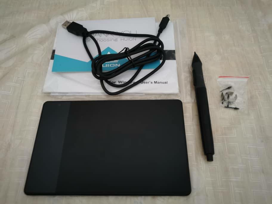 Huion USB drawing/writing tablet for windows, Mobile Phones & Gadgets