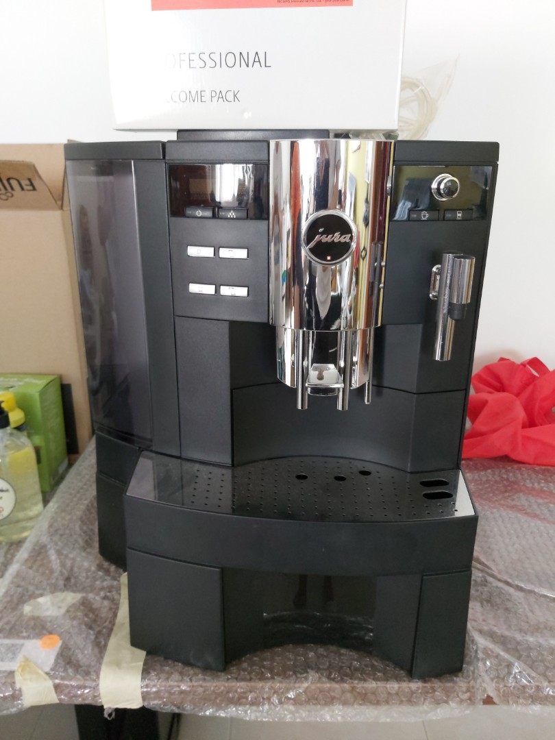 Jura Impressa Xs9 Classic Coffee Maker, TV & Home Appliances, Kitchen Appliances, Coffee