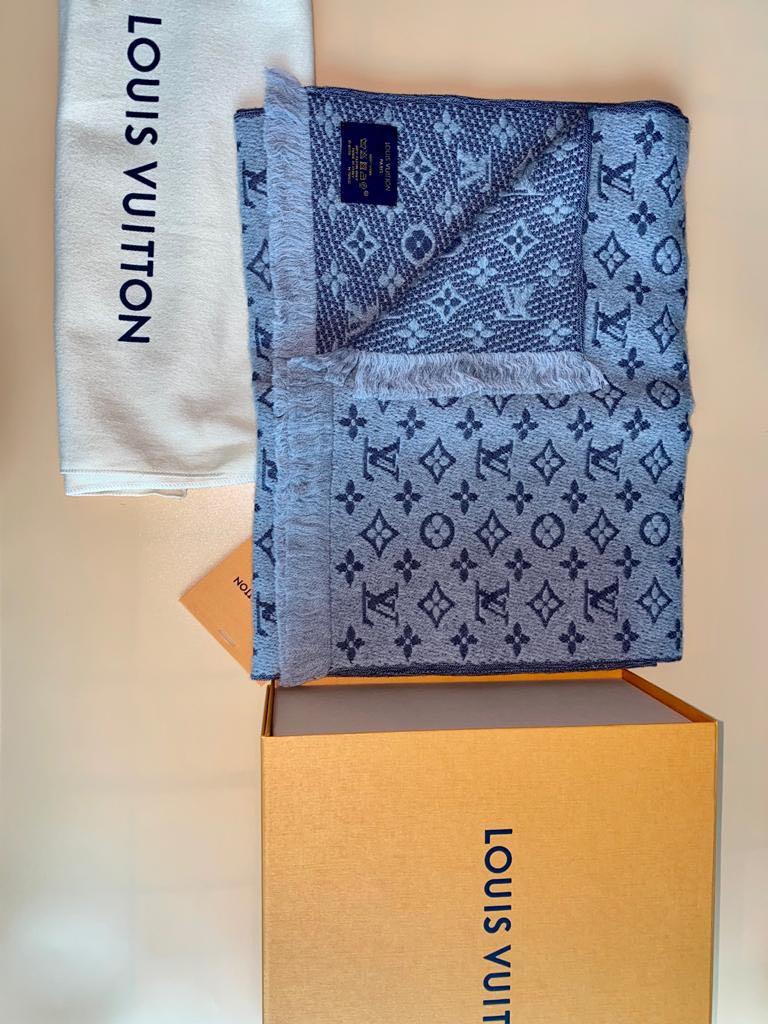 Louis Vuitton Cashmere Game On Monogram Scarf (SHF-bTJaXJ) – LuxeDH