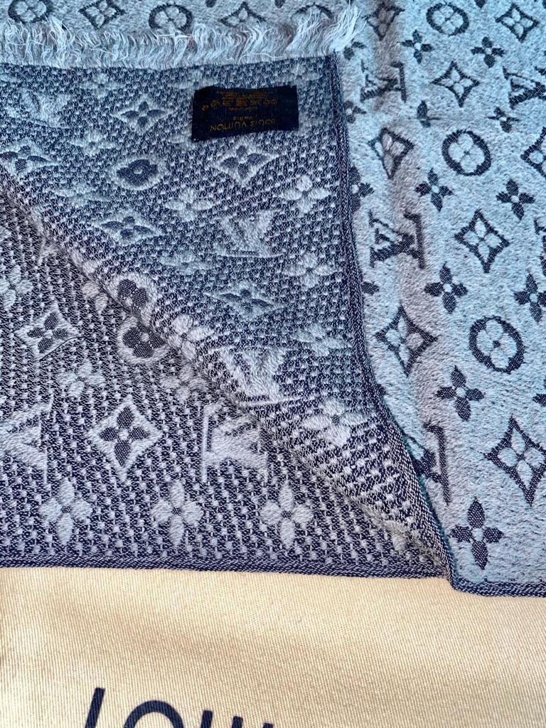 Shop Louis Vuitton MONOGRAM 2021-22FW Monogram classic gradient scarf  (M76823) by Kanade_Japan
