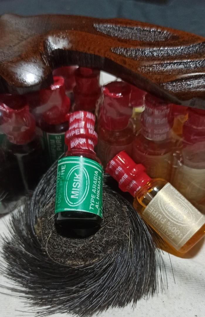 Minyak Misik Jafaron Hitam Hitam Seribu Bunga Hobbies Toys Memorabilia Collectibles Religious Items On Carousell