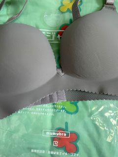（分類：）位於 。 由 abbieeeeselling 提交（商品編號 1078814518，圖片 1）。簡介： 。