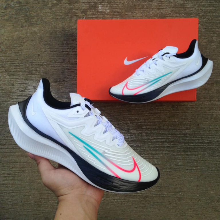 Nike gravity price clearance
