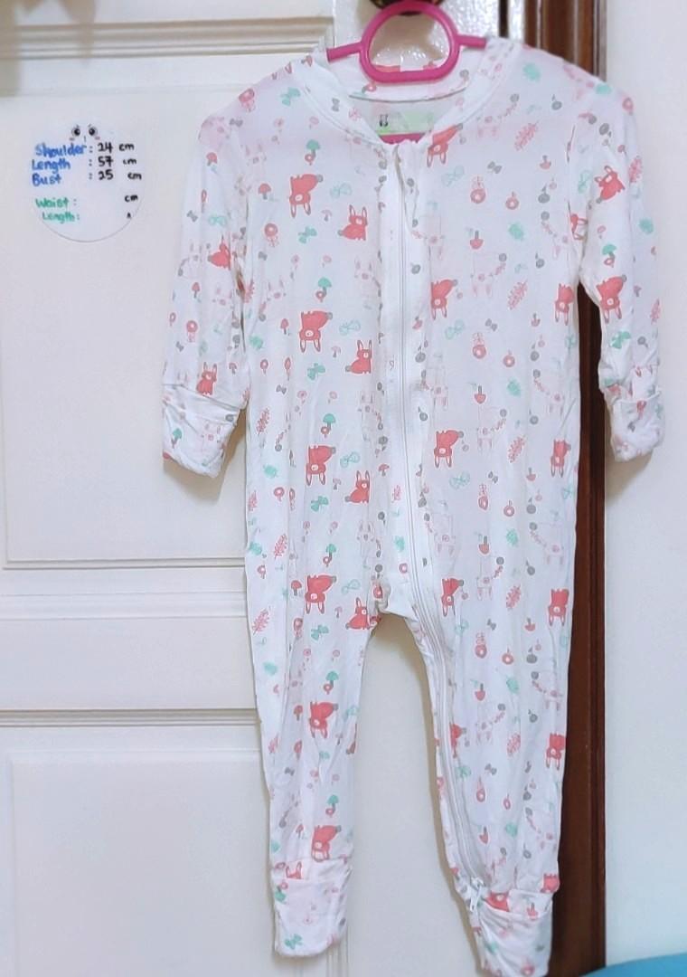 Baby pajamas with hand covers discount