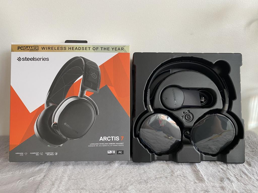 white wireless headset pc