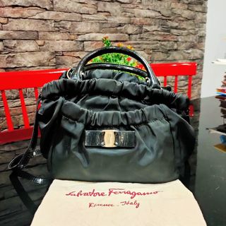 (Category: ) located in . Submitted by zk_preloved (Listing ID 1078858763, Image 1). Description: .