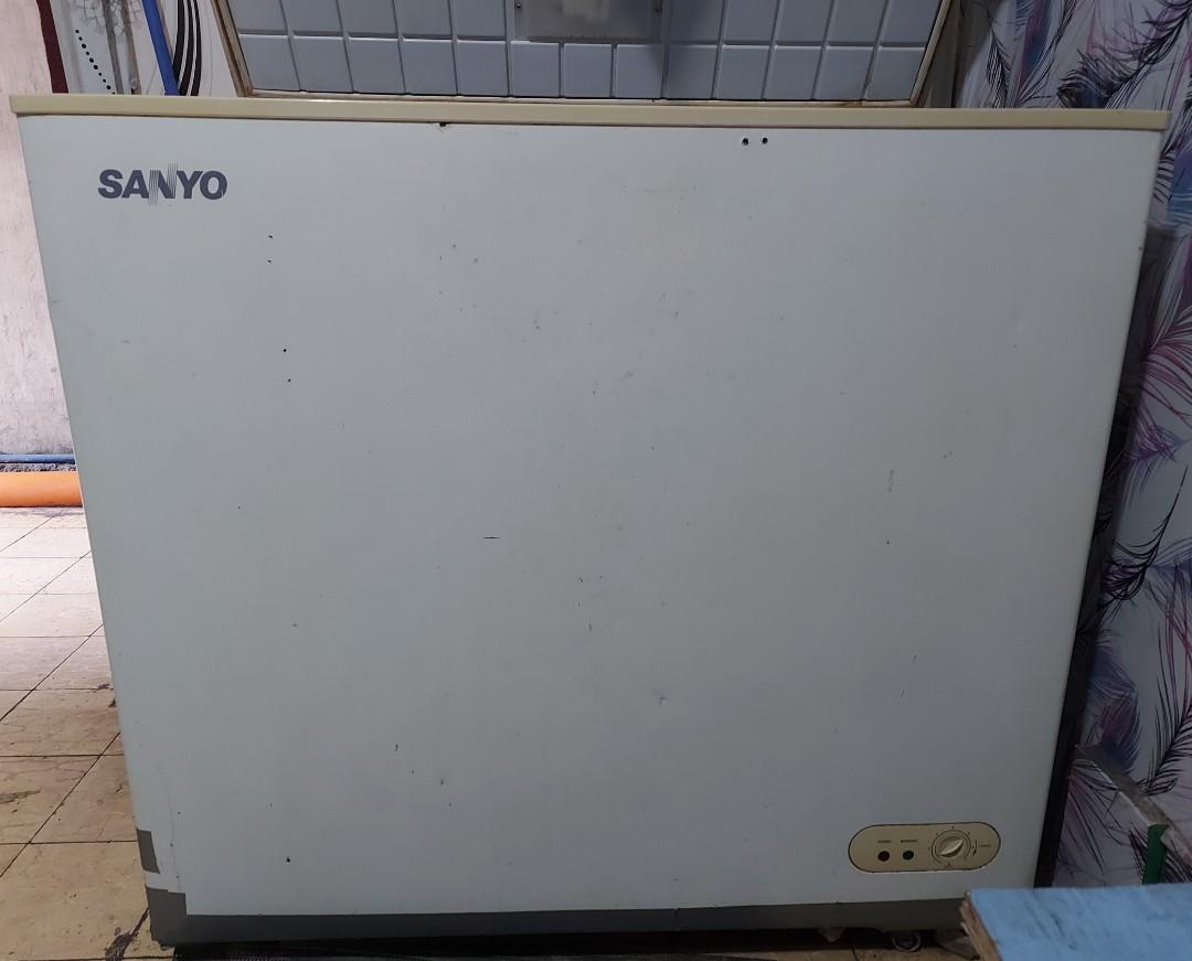 Sanyo Chest Type Freezer, TV & Home Appliances, Kitchen Appliances