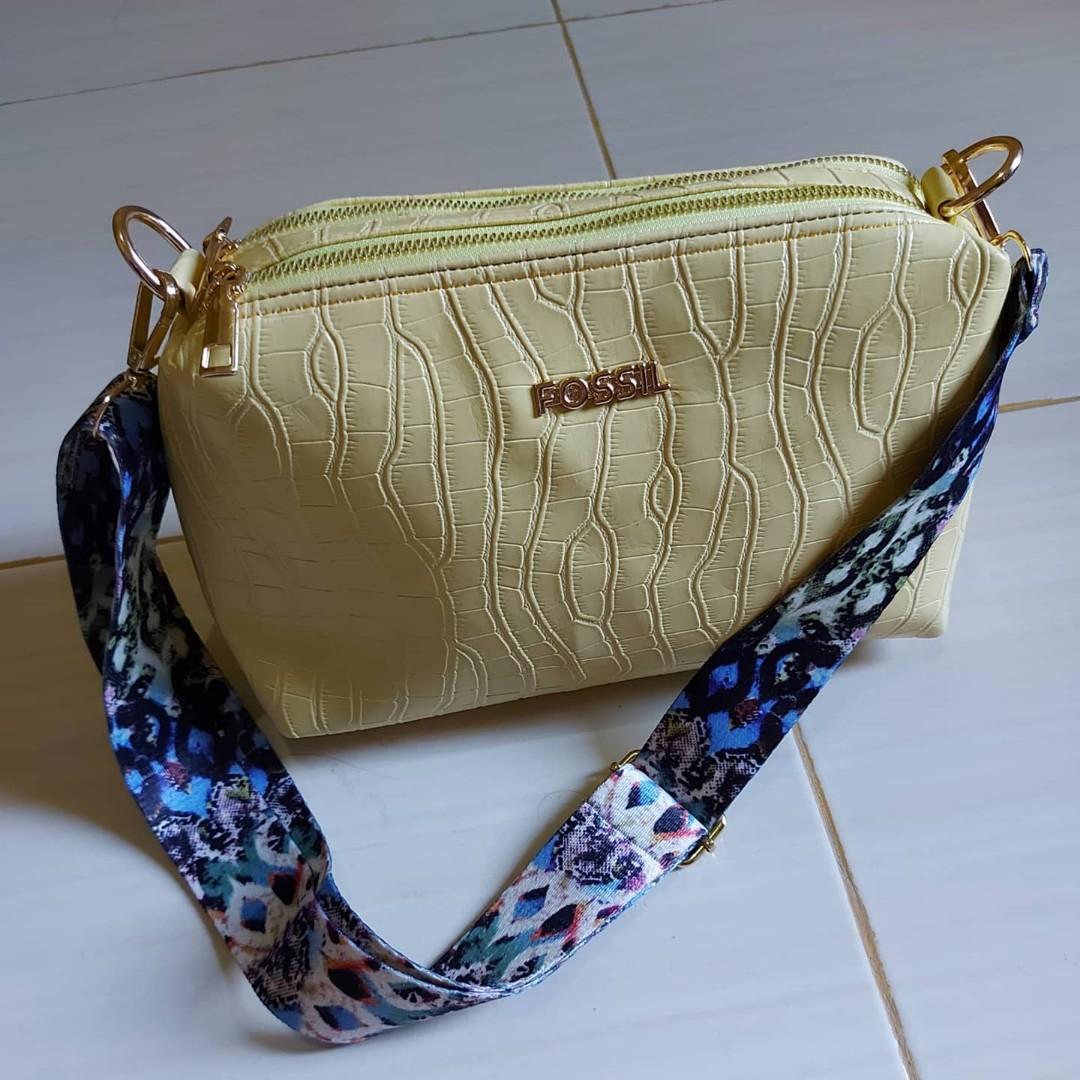 Tas sling bag fossil 2025