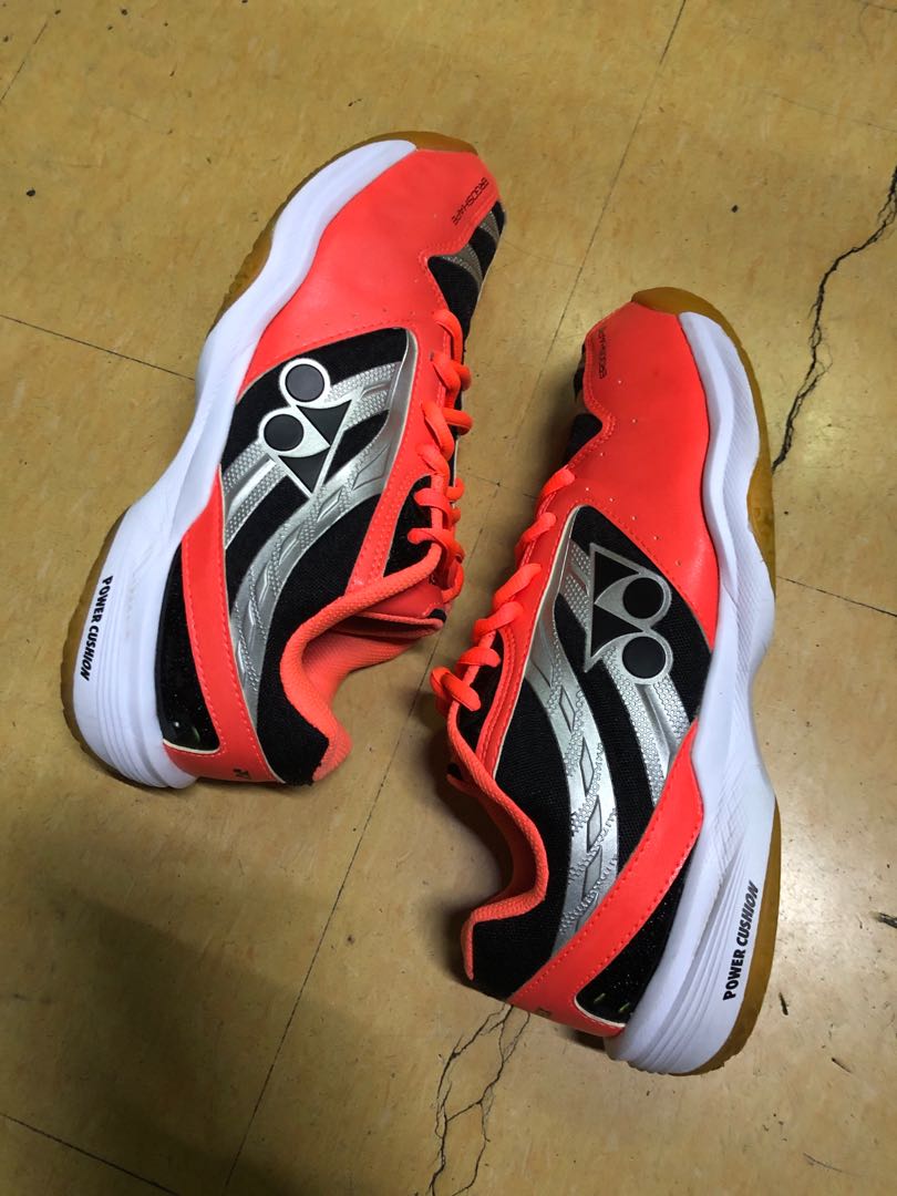 Yonex power cushion 100 cheap