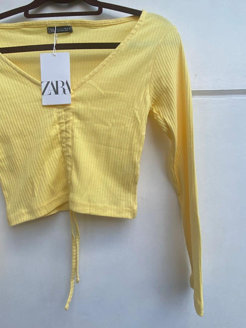 Zara front ruched longsleeves ribbed yellow (Category: Longsleeves) located in Quezon City. Submitted by 4k.collection (Listing ID 1078783574, Image 2). Description: .