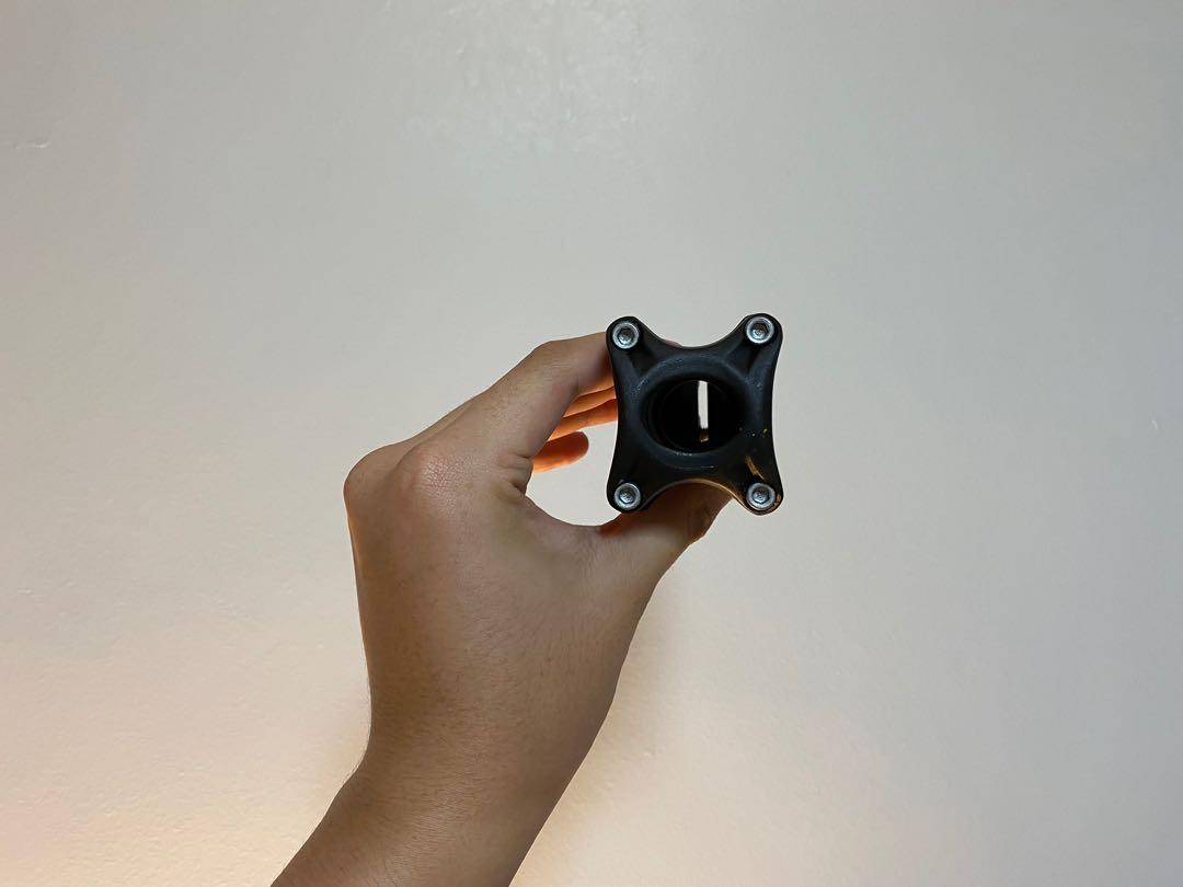 Zoom Stem (Category: Parts & Accessories) located in Singapore. Submitted by areleaf (Listing ID 1078906521, Image 2). Description: Condition - 8/10.