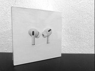 100% Authentic Brand New sealed Airpods Pro !