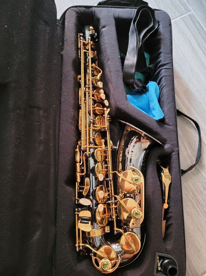 Yamasaki hotsell alto saxophone