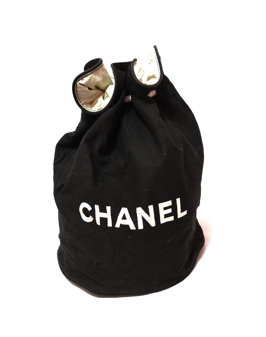 Authentic CHANEL canvas bucket bag, Women's Fashion, Bags
