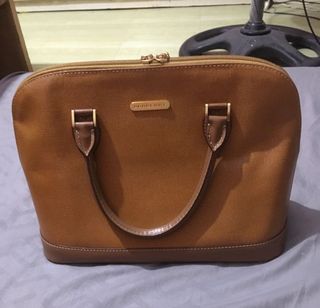 (Category: ) located in . Submitted by aqaela (Listing ID 1080786663, Image 1). Description: .