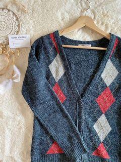 Cardigan Diamond