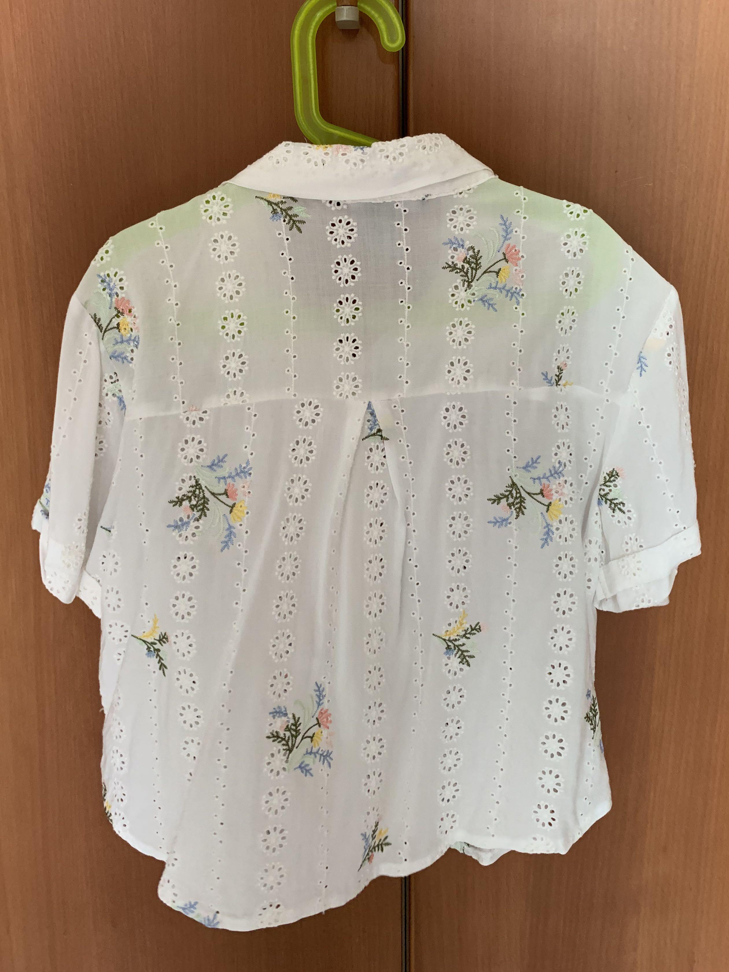 Forever 21 cheap floral embroidered top