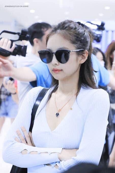GENTLE MONSTER EASTMOON 01 Complete Set, Women's Fashion, Watches \u0026  Accessories, Sunglasses \u0026 Eyewear on Carousell