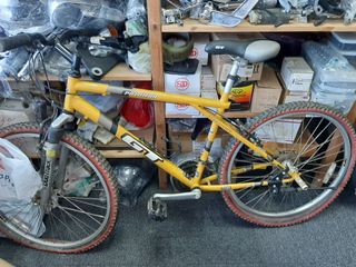 (Category: ) located in . Submitted by 18choppers (Listing ID 1080664044, Image 1). Description: .