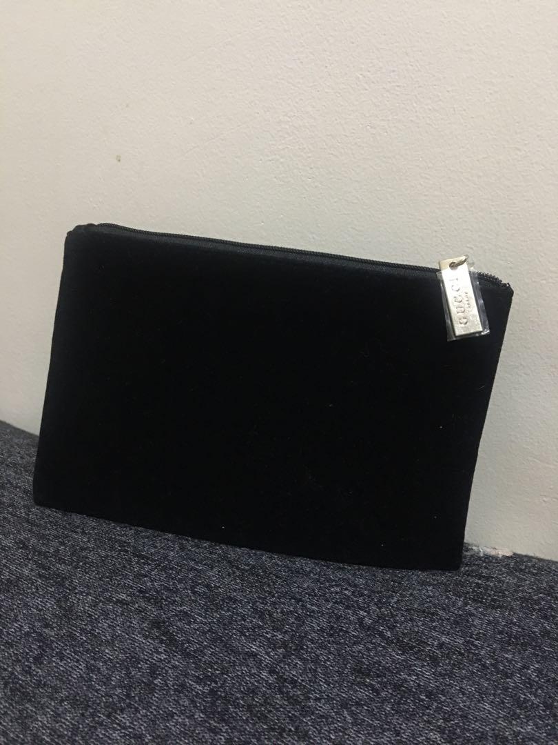 Gucci guilty makeup bag new arrivals
