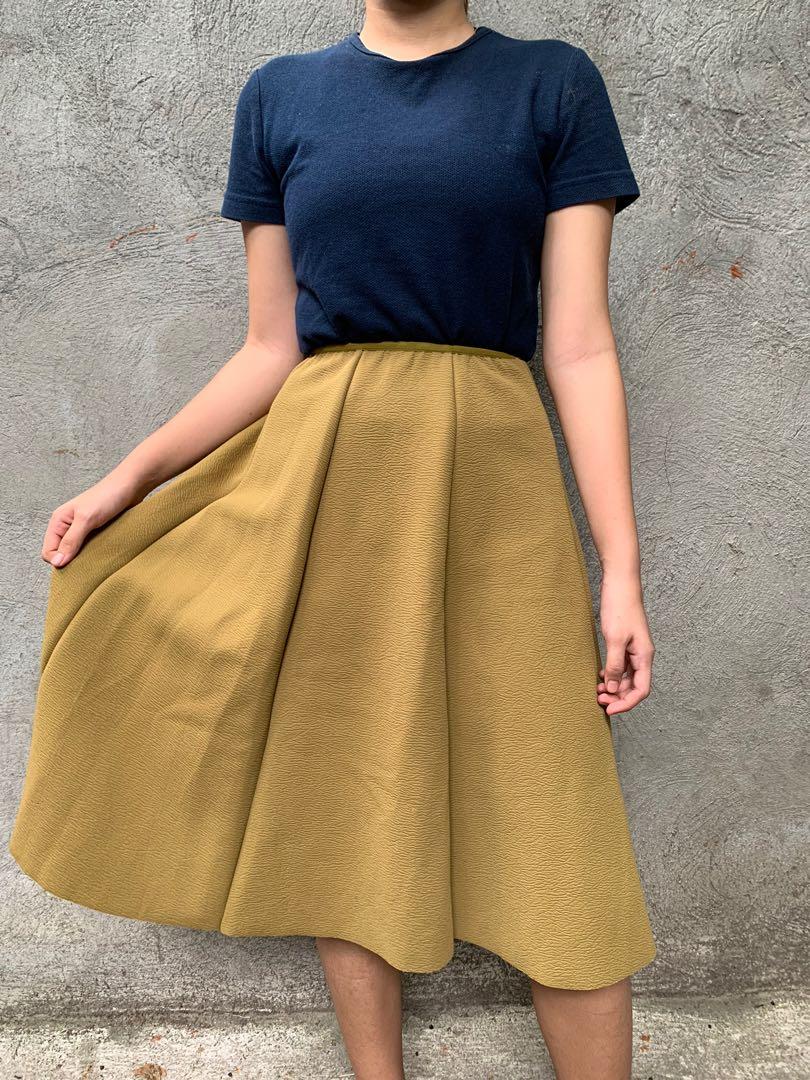 High waist, A Line skirt (thick), Women's Fashion, Bottoms, Skirts