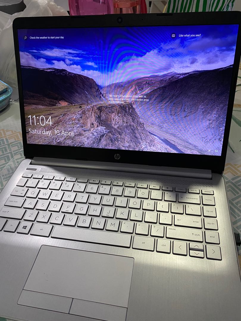 HP Laptop Still Under Warranty, Computers & Tech, Laptops & Notebooks