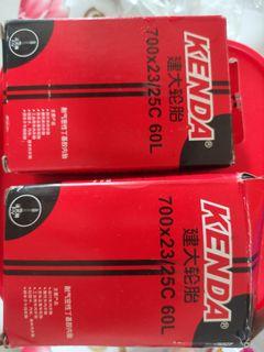 700 x 23/25C Bicycle inner tube
