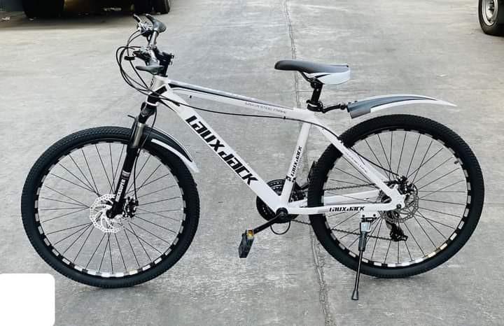 LAUXJACK ALLOY 26er & 27ers (Category: Bicycles) located in Marikina City. Submitted by gracehista1985 (Listing ID 1080771213, Image 3). Description: LAUXJACK ALLOY FREE ASSEMBLE ❗size 26er - P5,700 ❗size 27.5er - P6000 ♥️Black gray ♥️Black red ♥️White black ♥️White blue Quick Specs: ☑️🚴‍♂️Alloy frame 🚴‍♂️ CNC Rim 🚴‍♂️ Internal Cabling 🚴‍♂️ Suspension fork 🚴‍♂️ Mechanical disc brake 🚴‍♂️ 3x7 Speed 🚴‍♂️Smooth shifting 🚴‍♂️ Shimano groupset