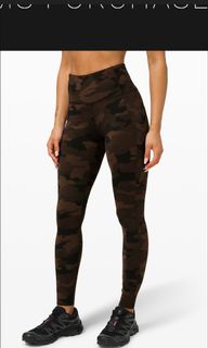 (Category: ) located in . Submitted by gcloset_ (Listing ID 1080579969, Image 1). Description: .