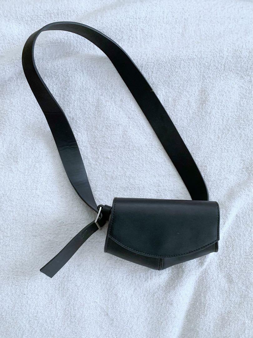 Mango Flap Belt Bag