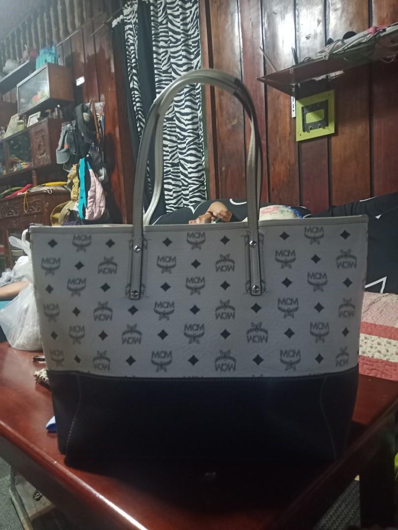 mcm large tote black