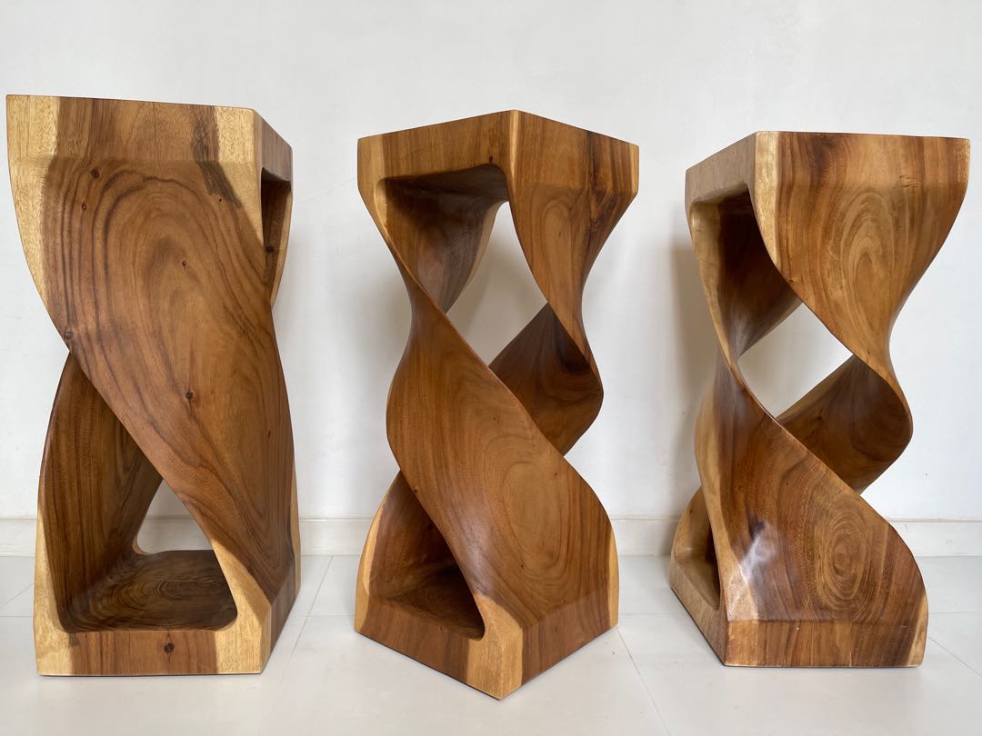 Natural wooden bar stools/display stand (entire log), Furniture & Home ...