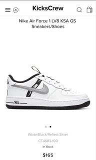 (Category: ) located in . Submitted by oncelovedcloset (Listing ID 1080630694, Image 1). Description: .