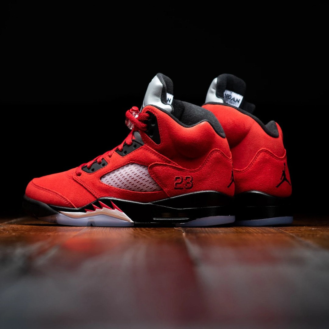 jordan five raging bulls