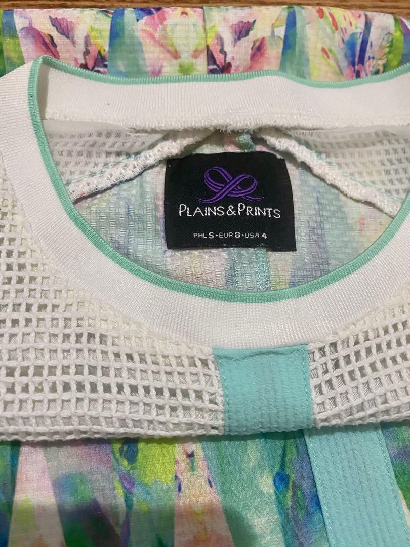 Plains & Prints (Category: Sleeveless) located in Cotabato. Submitted by mamia02 (Listing ID 1080755164, Image 2). Description: Very cute design! EUC.