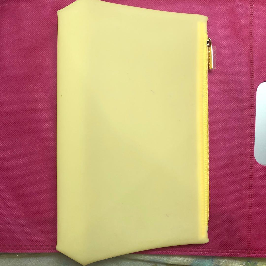 Sephora yellow waterproof makeup bag makeup pouch (Category: Makeup) located in Pasig City. Submitted by vanityboutique (Listing ID 1080715024, Image 2). Description: Pm for more details Brand new and authentic Selling low and affordable One of the best selling brands in the world .