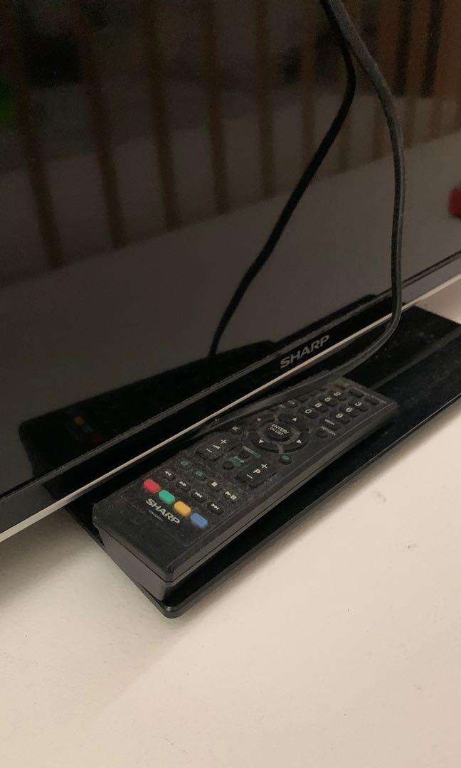 Sharp LCD TV 29”, TV & Home Appliances, TV & Entertainment, TV on Carousell