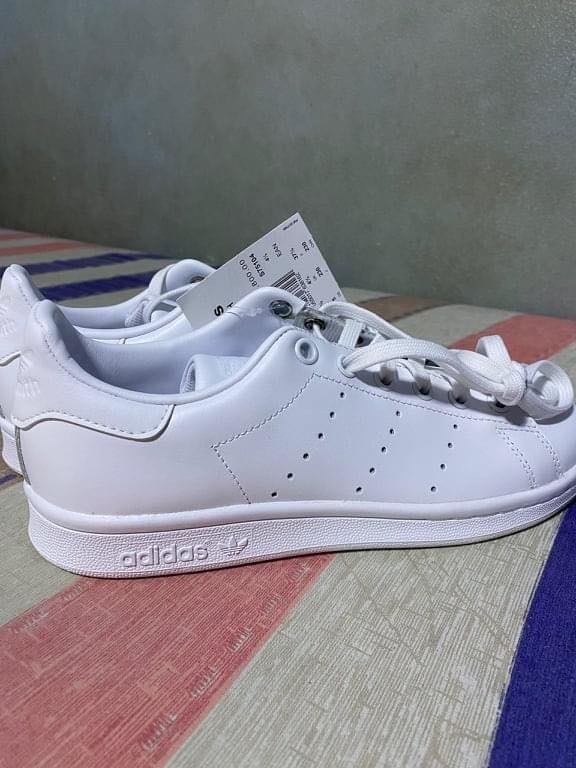 stan smith triple white mens