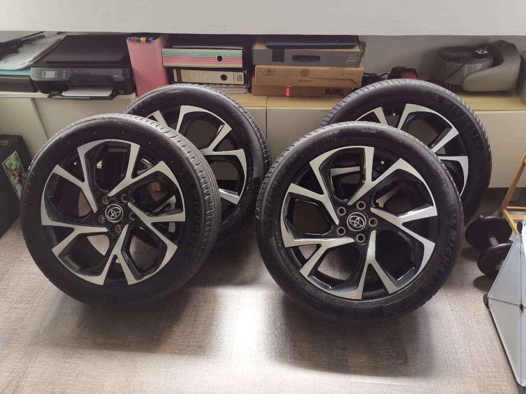 Toyota CHR 18 inch Sport Rim & tyre, Car Accessories, Tyres & Rims on ...