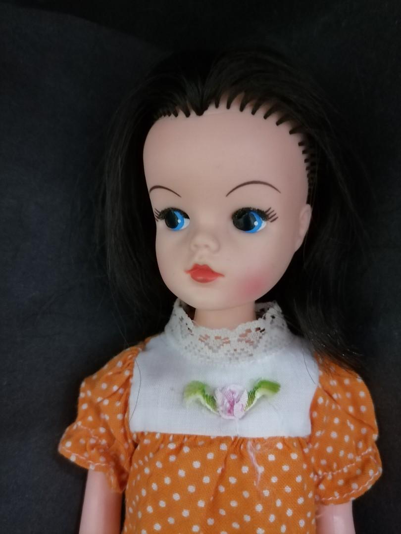 Sindy 2025 doll 033055x