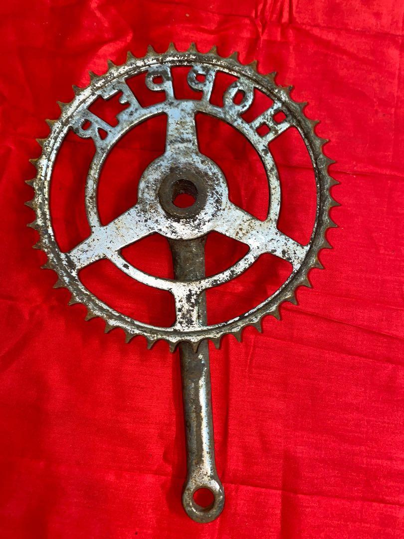 Vintage Bicycle Crank 44 Tooth Hopper England., Hobbies & Toys