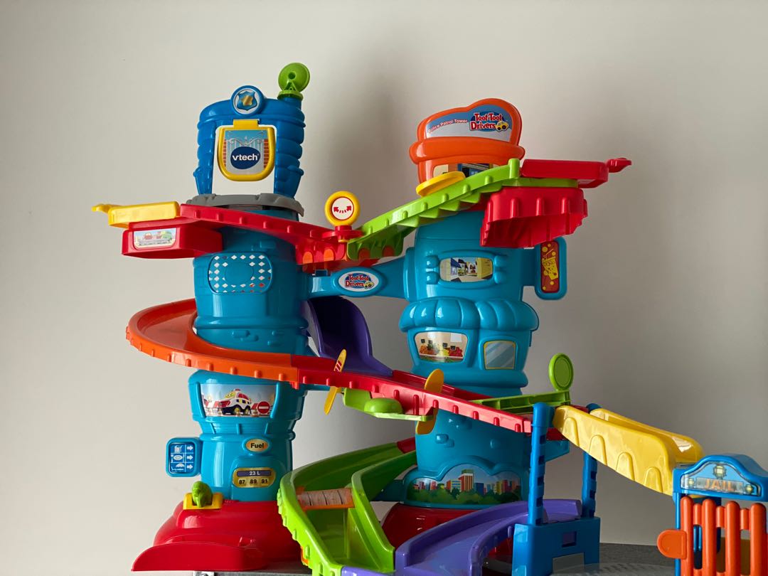 Toot toot police patrol tower sale instructions