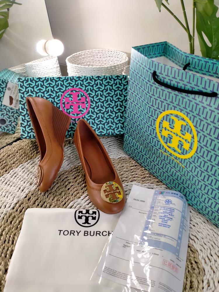 Sepatu tory on sale burch wedges