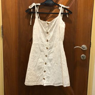 (Category: ) located in . Submitted by sugarandspice_ (Listing ID 1080753959, Image 1). Description: .
