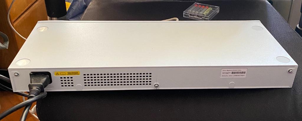 3COM baseline switch 2024 - 24 ports, 電子產品, 電腦 ＆ 平板電腦 - Carousell