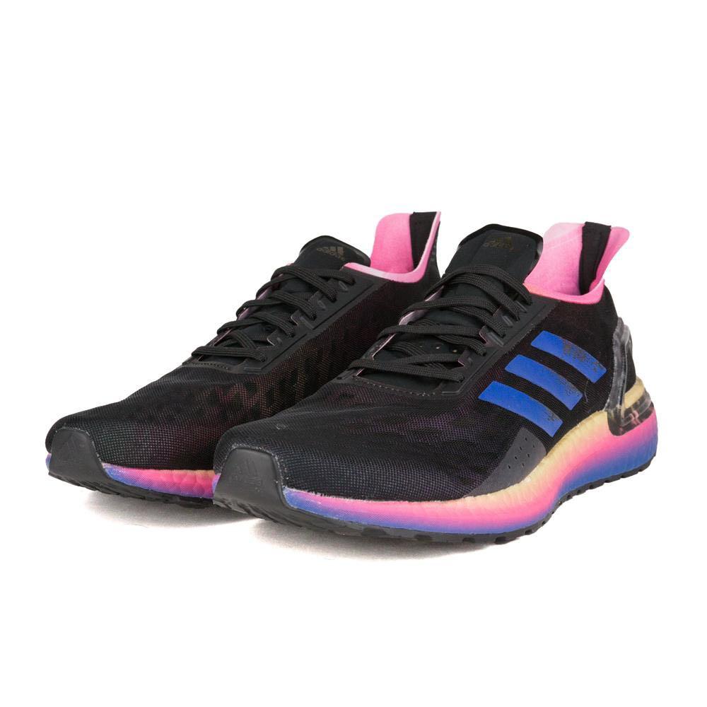 Ultra boost blue new arrivals gold