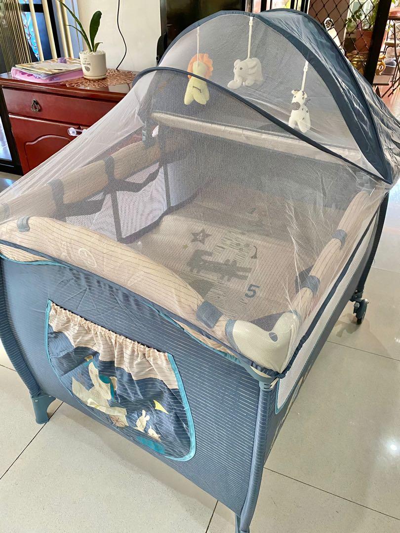 Akeeva Crib with free Uratex foam, Babies & Kids, Baby Nursery & Kids