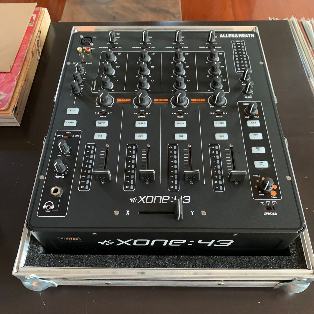 ALLEN&HEATH XONE:4D アレン＆ヒース DJ機器 ミキサー - DJ機器