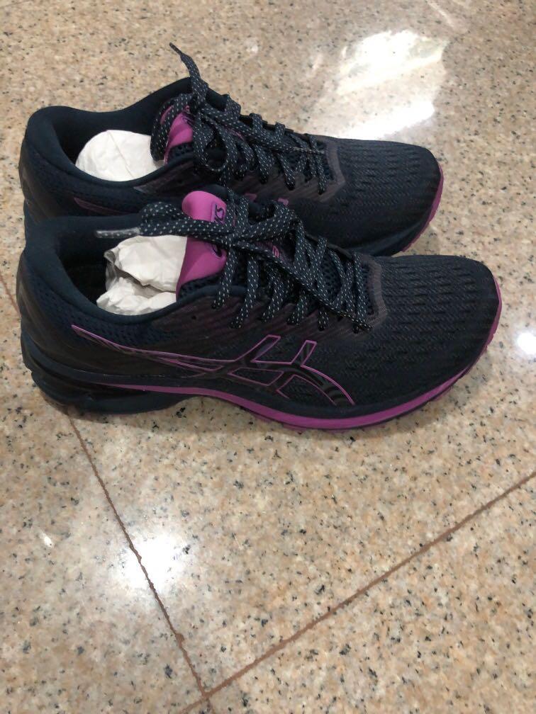 asics gt2000 9 lite show women s shoe Women s Fashion Footwear Sneakers on Carousell