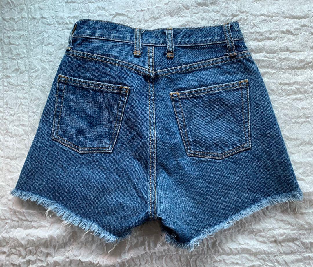 Brandy Melville Denim Shorts. The cutest shorts! - Depop